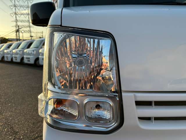 Nissan NV100 Clipper 11