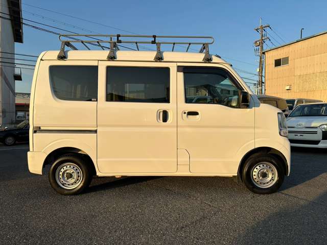 Nissan NV100 Clipper 3