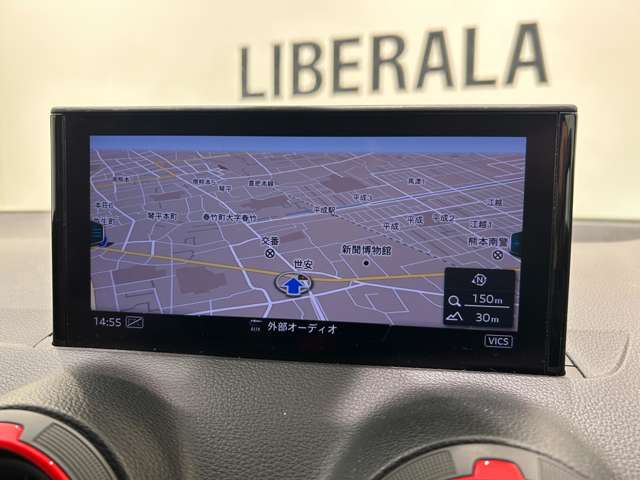 Audi SQ2 9