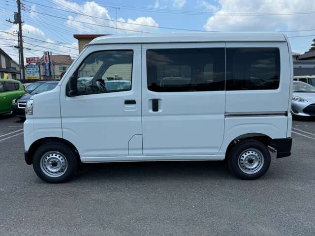 Daihatsu Hijet Cargo 7
