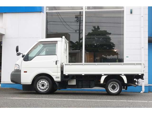 Mazda Bongo Truck 8