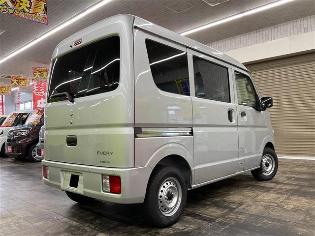 Suzuki Every 9