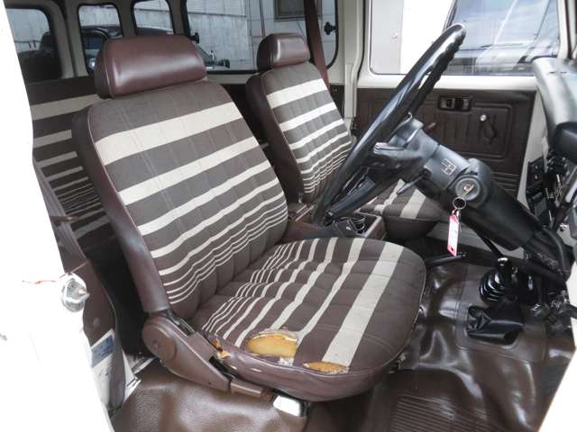 Toyota Land Cruiser 40 9