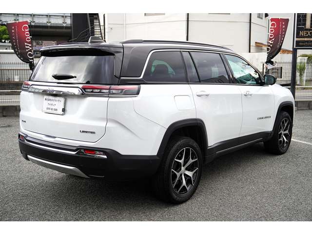 Jeep Commander 2
