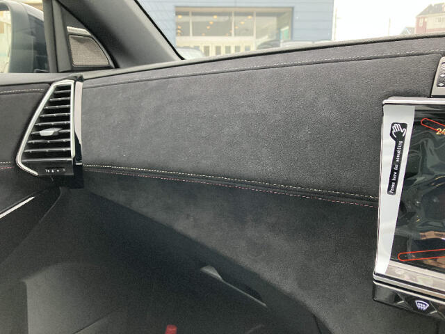 DS Automobiles DS7 10