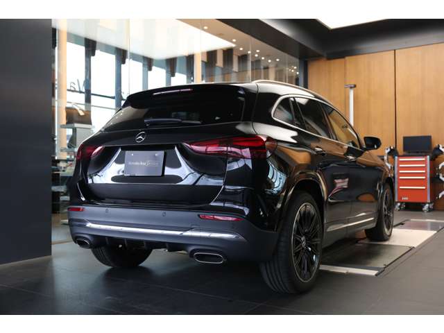 Mercedes-Benz GLA-Class 8