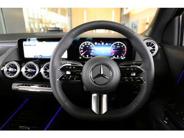 Mercedes-Benz GLA-Class 9