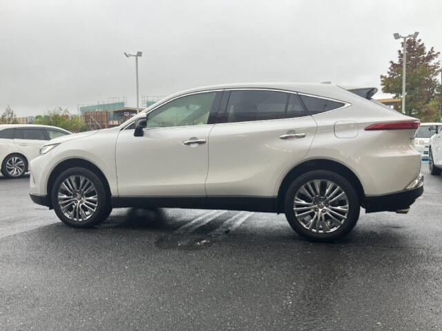 Toyota Harrier 8