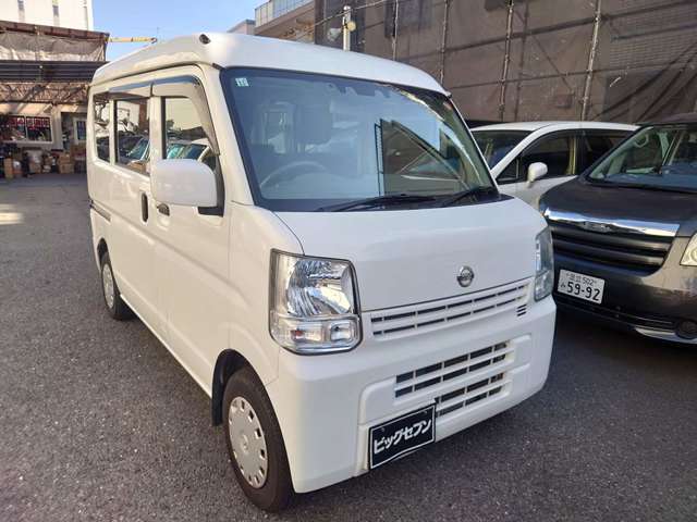 Nissan NV100 Clipper 2