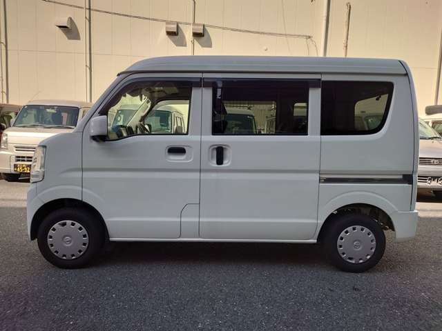Nissan NV100 Clipper 5
