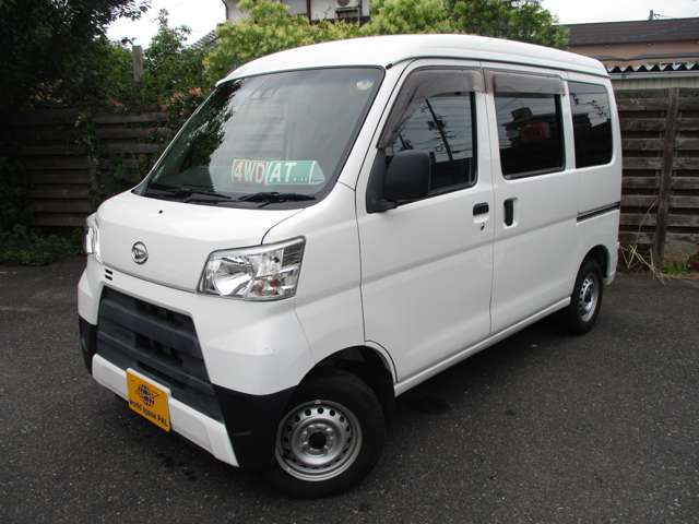 Daihatsu Hijet Cargo 5