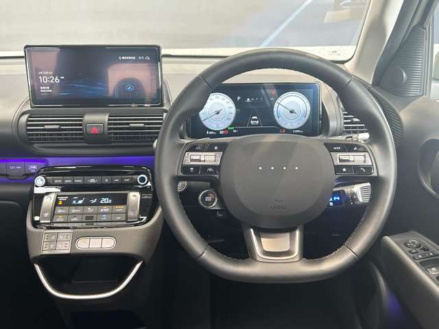 Hyundai インスター 8