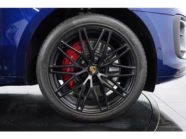 Porsche Macan 11