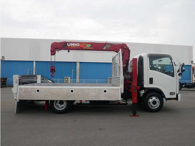 Isuzu Elf 10