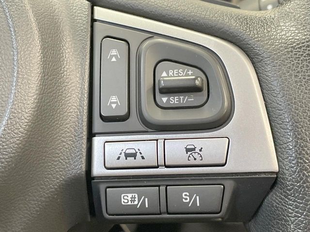 Subaru Legacy Outback 8