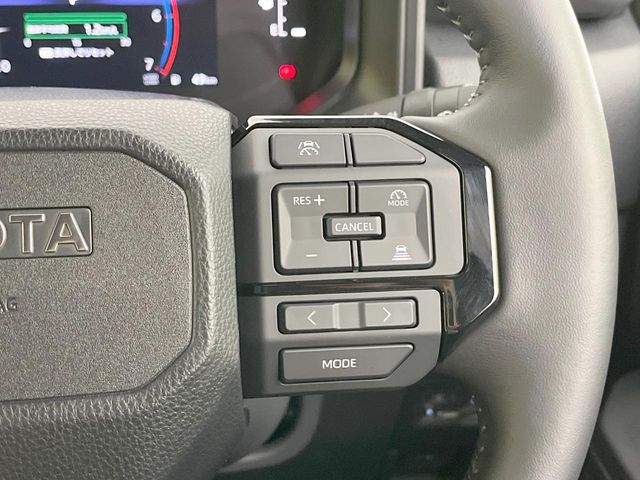 Toyota Land Cruiser FJ 6
