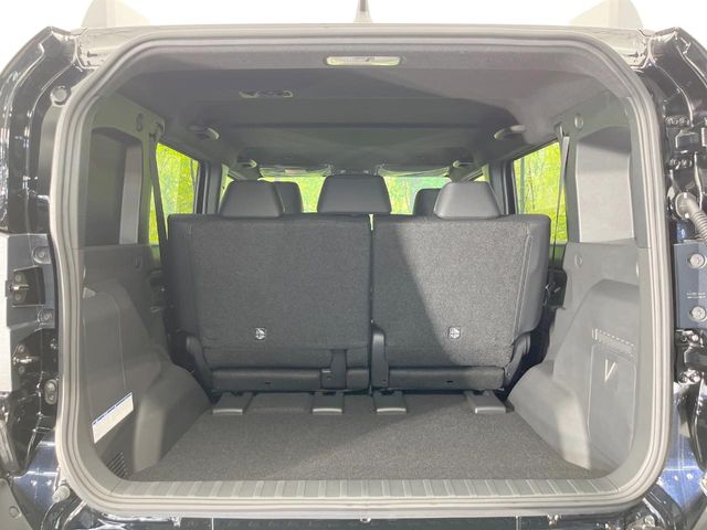 Toyota Land Cruiser FJ 10