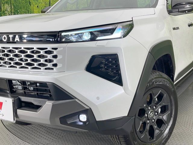 Toyota Hilux 12