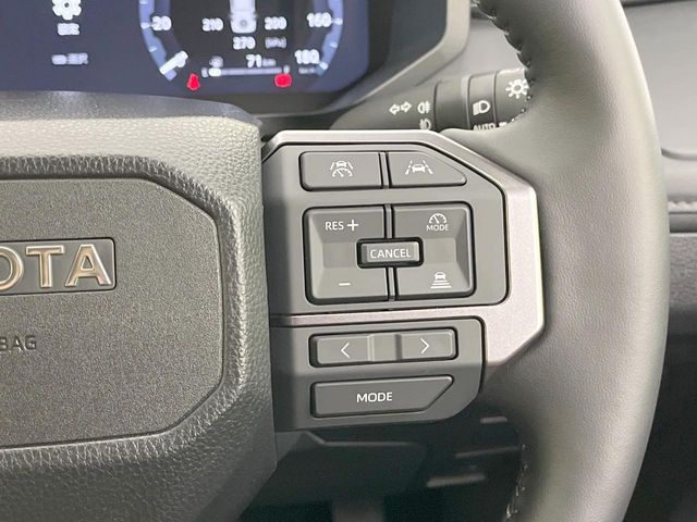 Toyota Hilux 6