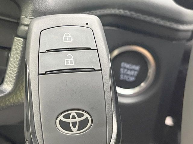 Toyota Hilux 7