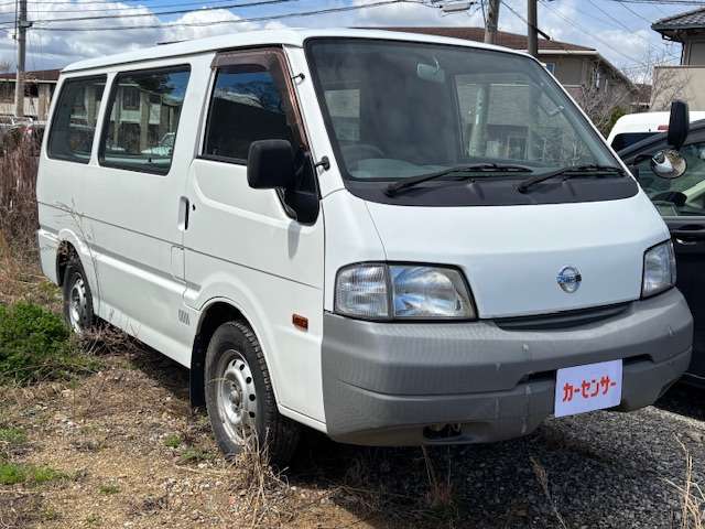 Nissan Vanette 3