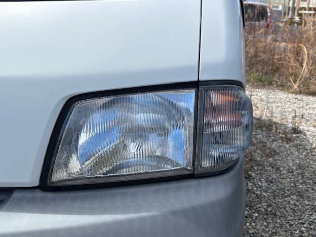 Nissan Vanette 6
