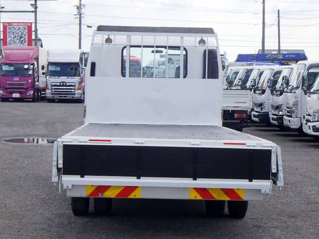Isuzu Forward 9