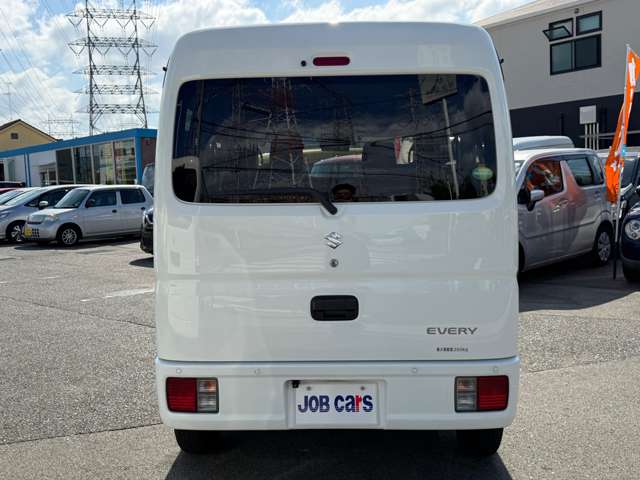 Suzuki Every 9