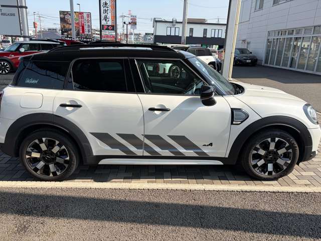 MINI Crossover 11