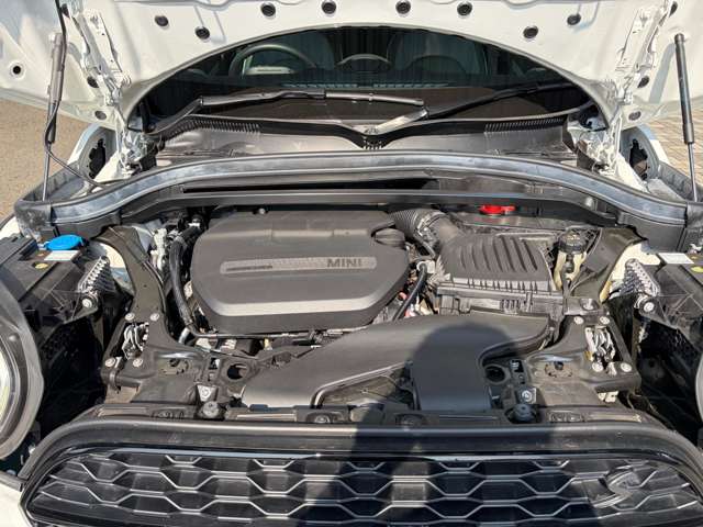 MINI Crossover 7