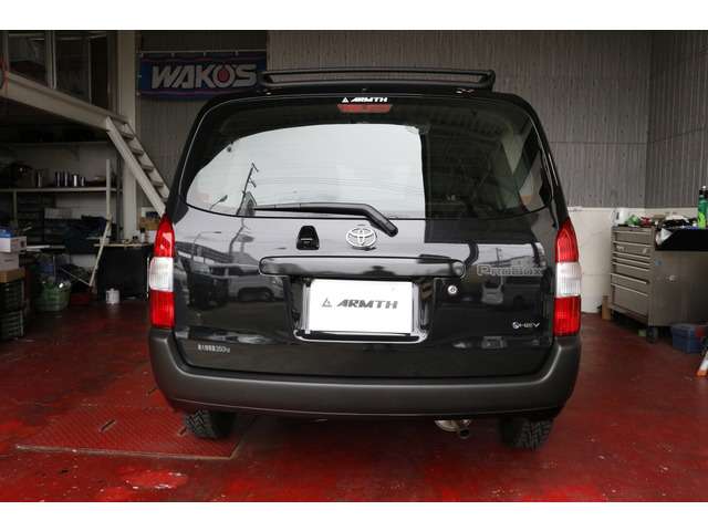 Toyota Probox Van 7