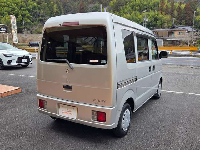 Suzuki Every 4