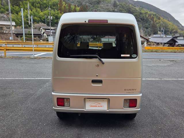 Suzuki Every 5