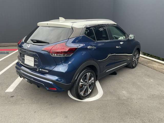 Nissan Kicks 4