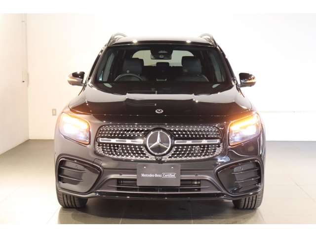 Mercedes-Benz GLB 10