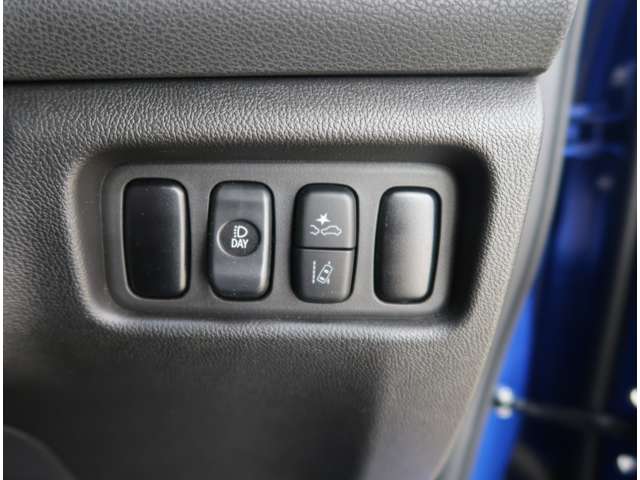Mitsubishi RVR 10