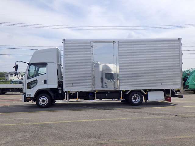 UD Trucks Condor 6