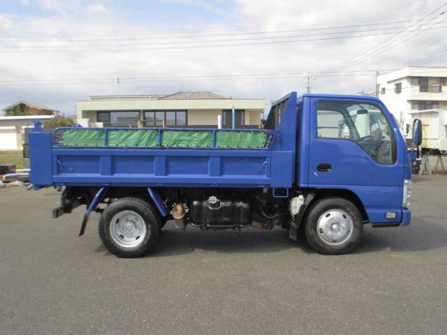 Isuzu Elf 3