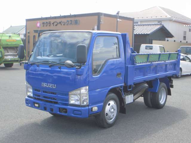 Isuzu Elf 8