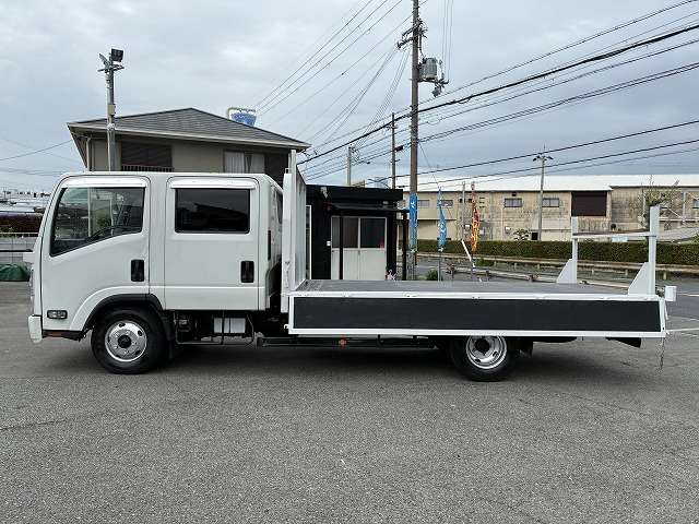 Isuzu Elf 11