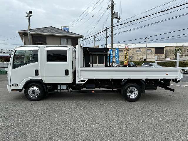 Isuzu Elf 4