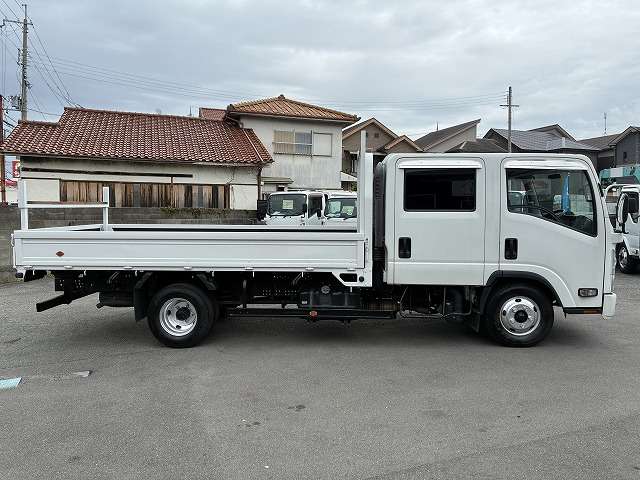 Isuzu Elf 5