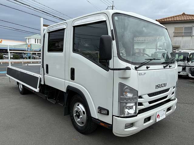 Isuzu Elf 10