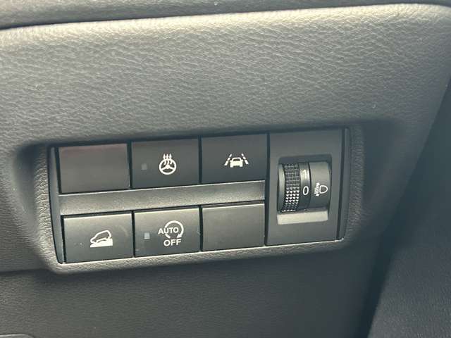 Mitsubishi eK X 9
