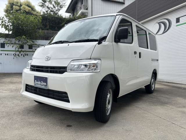 Toyota Town Ace Van 6