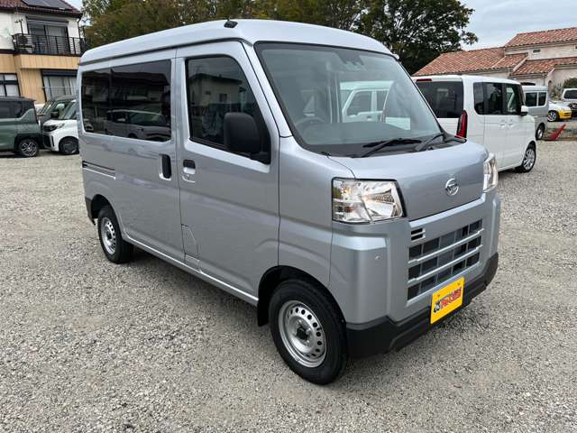 Daihatsu Hijet Cargo 6