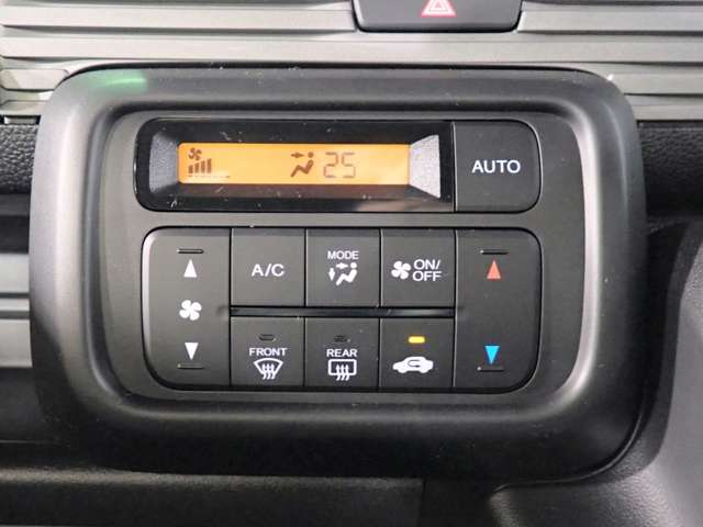 Honda N-VAN 12