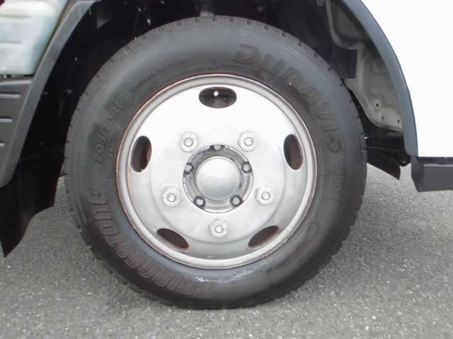 Mitsubishi Fuso Canter 11