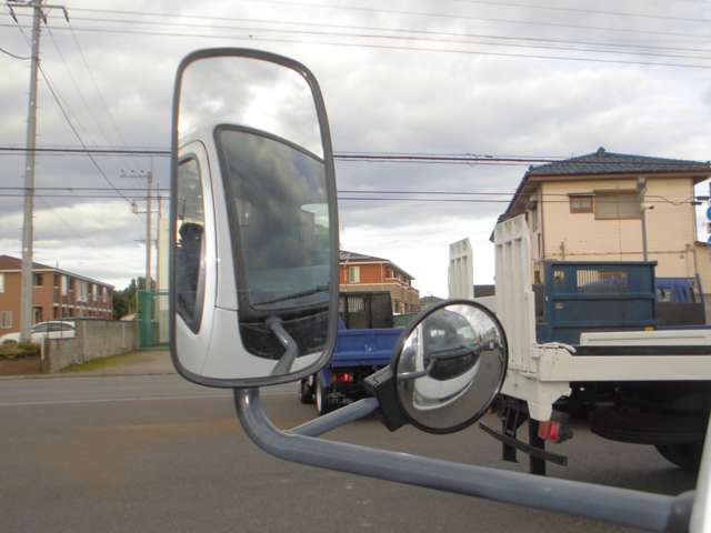 Mitsubishi Fuso Canter 10