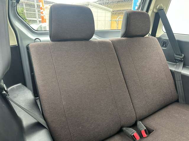 Mitsubishi Pajero Mini 12